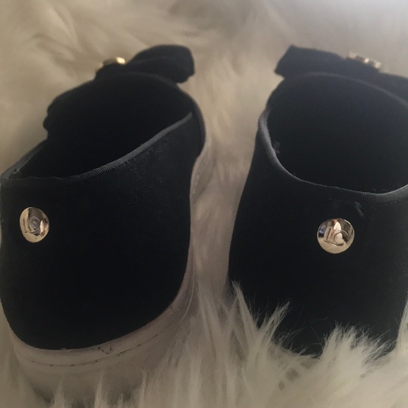 Like new Liz Claiborne Black Suede Slip On - Picture 4 of 7